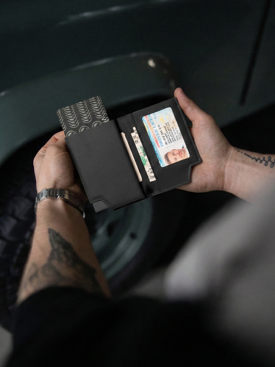 LEATHER SMART WALLET PRO - CLASSIC BLACK